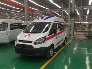 國六福特V362汽油版救護(hù)車